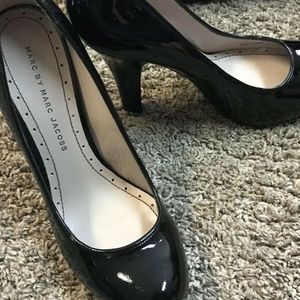 MARC BY MARC JACOBS Almarc Patent Black Pump
